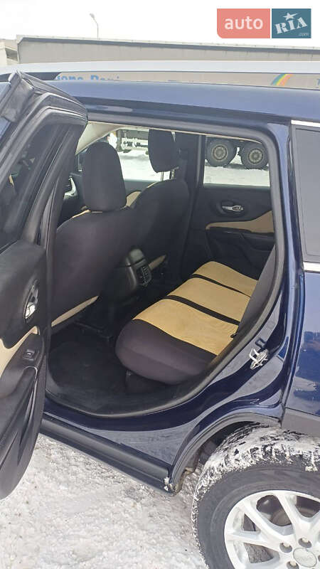 Внедорожник / Кроссовер Jeep Cherokee 2015 в Черкассах