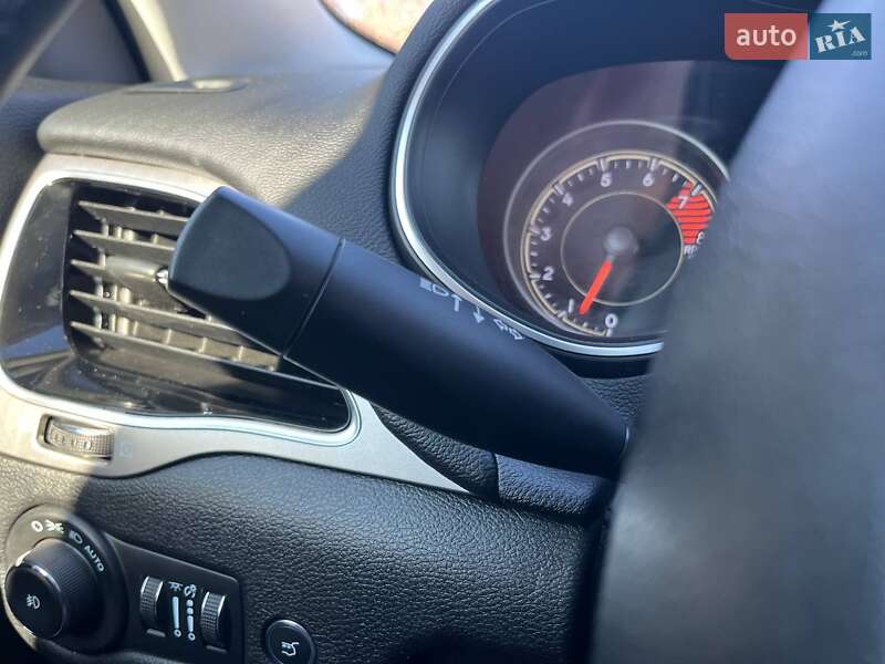 Внедорожник / Кроссовер Jeep Cherokee 2021 в Киеве фото 19 Внедорожник / Кроссовер Jeep Cherokee 2021 в Киеве