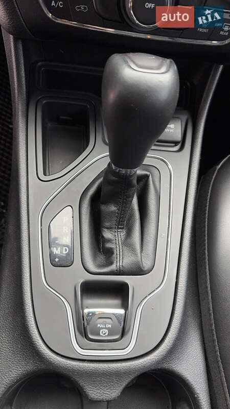 Позашляховик / Кросовер Jeep Cherokee 2020 в Києві