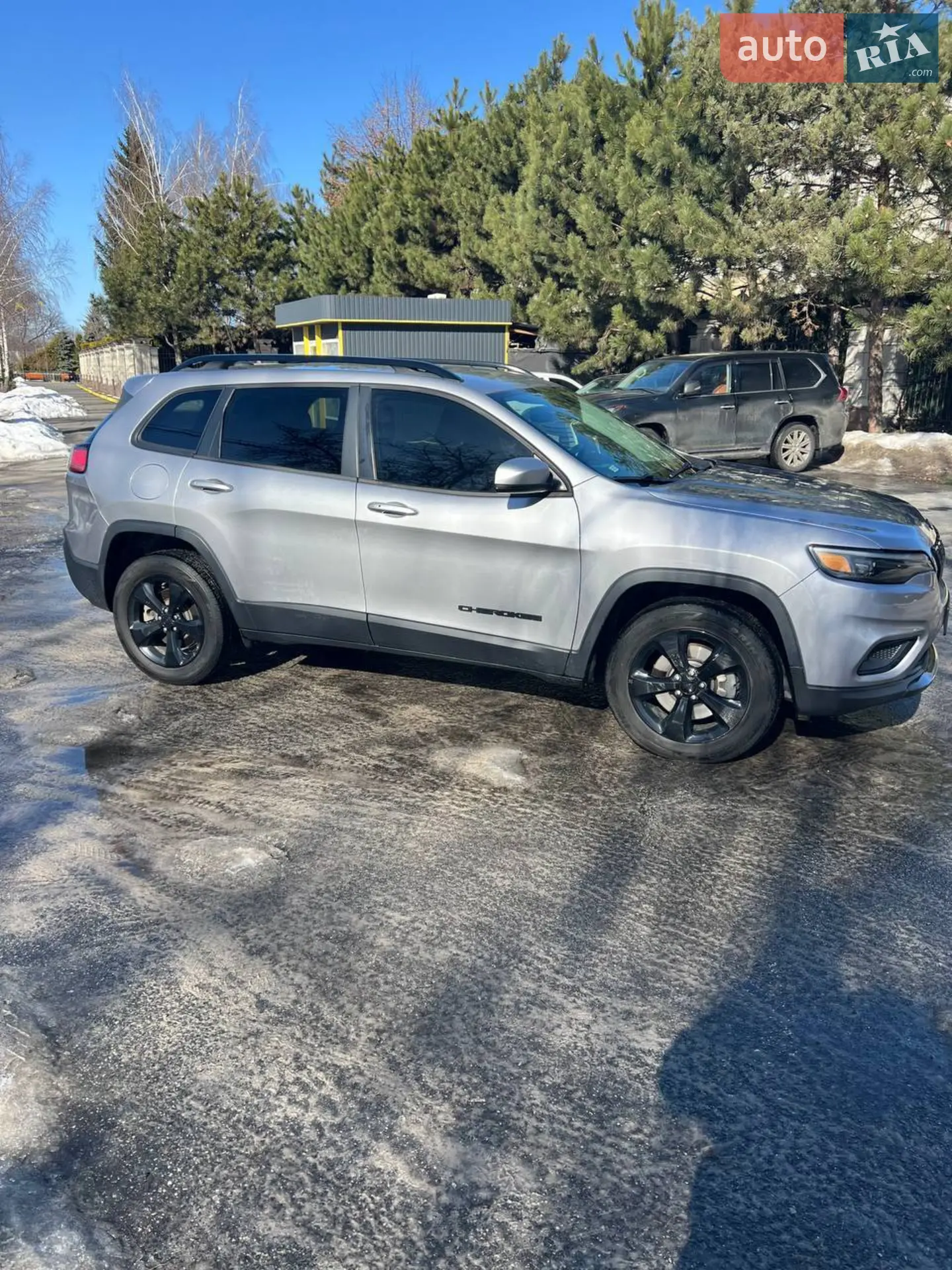 2018 Jeep Cherokee - мініатюра 3