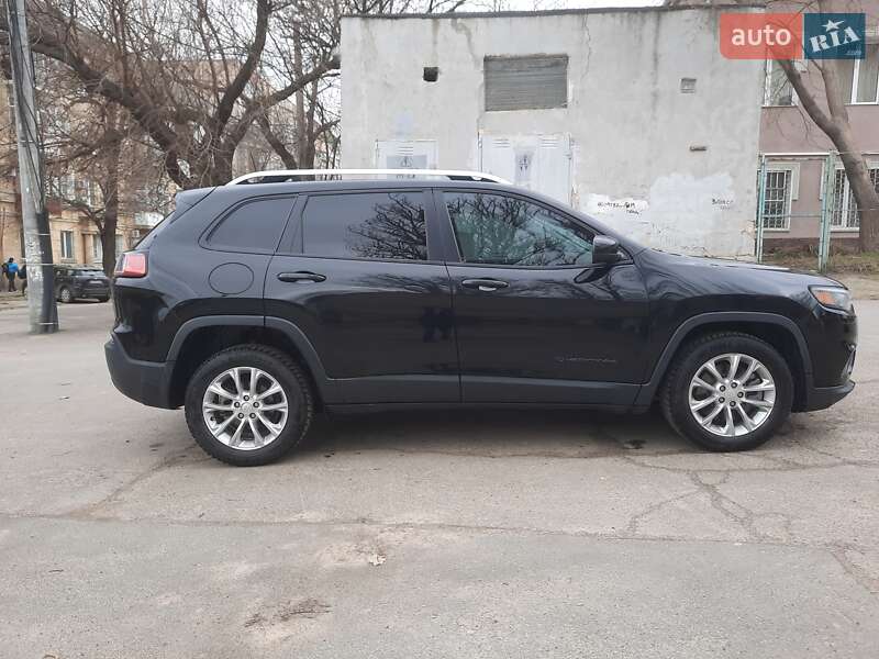 Внедорожник / Кроссовер Jeep Cherokee 2018 в Одессе