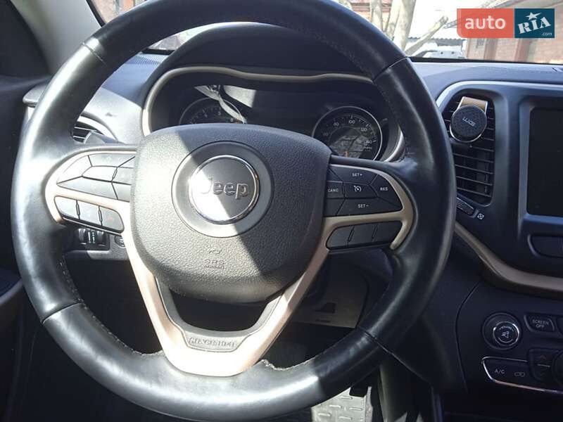 Внедорожник / Кроссовер Jeep Cherokee 2017 в Хмельницком фото 4 Внедорожник / Кроссовер Jeep Cherokee 2017 в Хмельницком