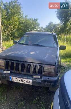 Позашляховик / Кросовер Jeep Cherokee 1997 в Ужгороді