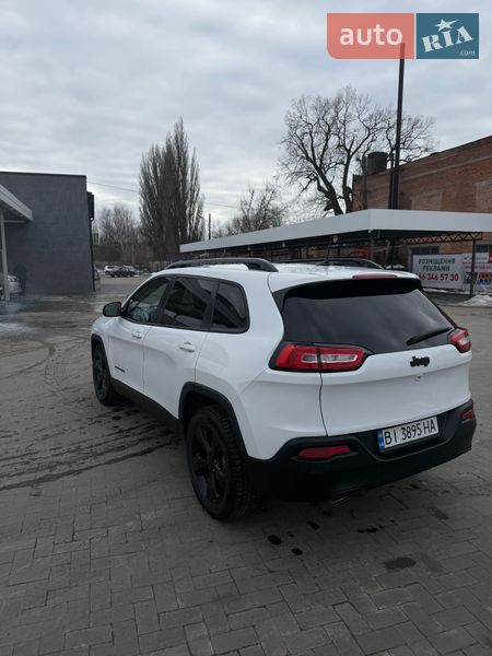 Внедорожник / Кроссовер Jeep Cherokee 2017 в Лубнах