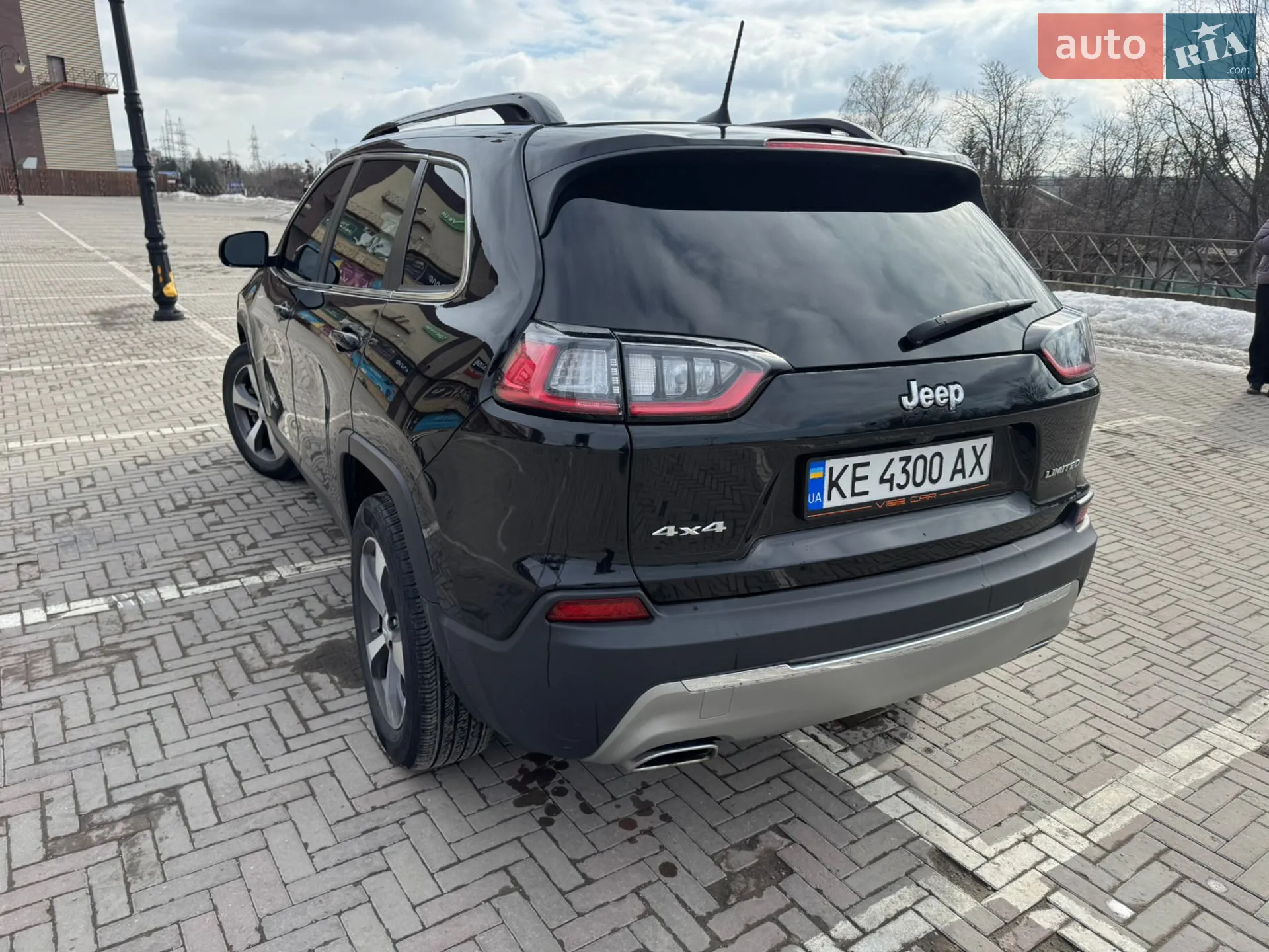 2022 Jeep Cherokee - мініатюра 6