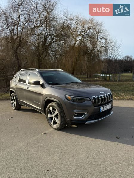 Внедорожник / Кроссовер Jeep Cherokee 2018 в Ивано-Франковске