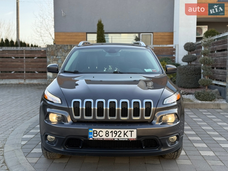Внедорожник / Кроссовер Jeep Cherokee 2016 в Стрые