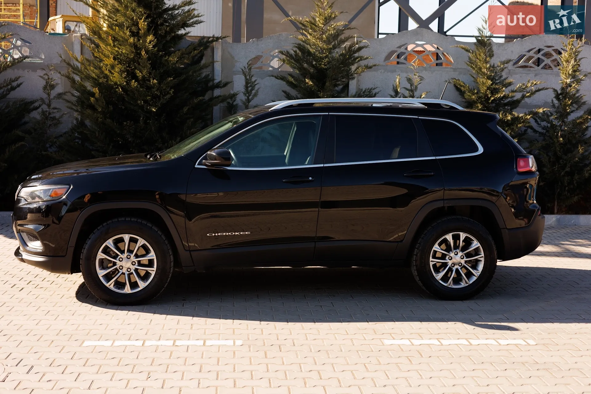 2018 Jeep Cherokee - мініатюра 8