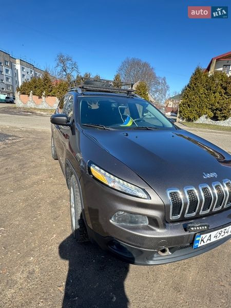Внедорожник / Кроссовер Jeep Cherokee 2014 в Борисполе