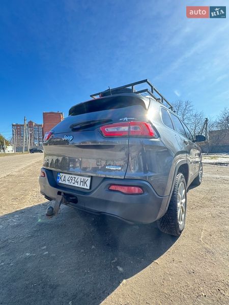 Внедорожник / Кроссовер Jeep Cherokee 2014 в Борисполе