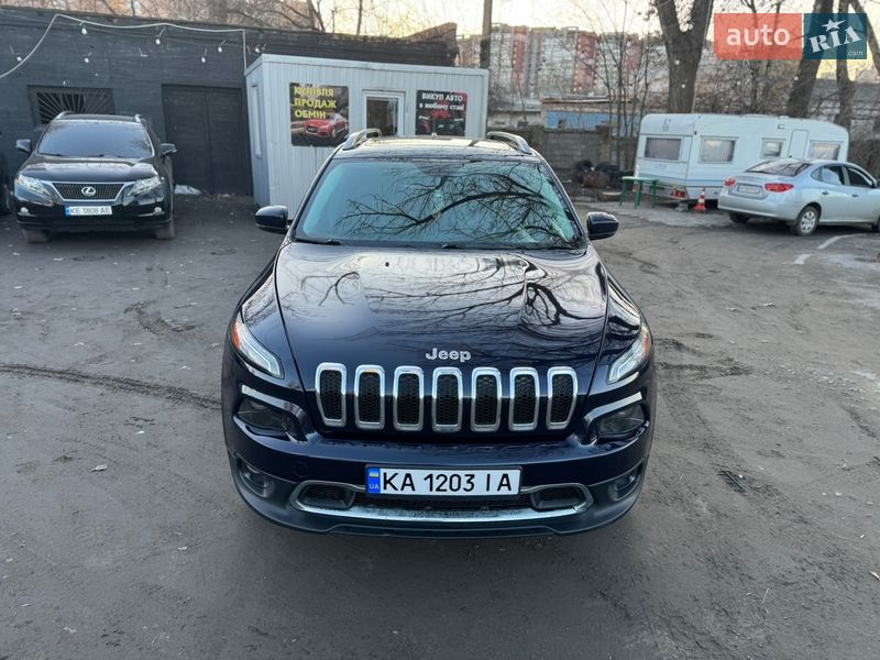 Внедорожник / Кроссовер Jeep Cherokee 2015 в Днепре