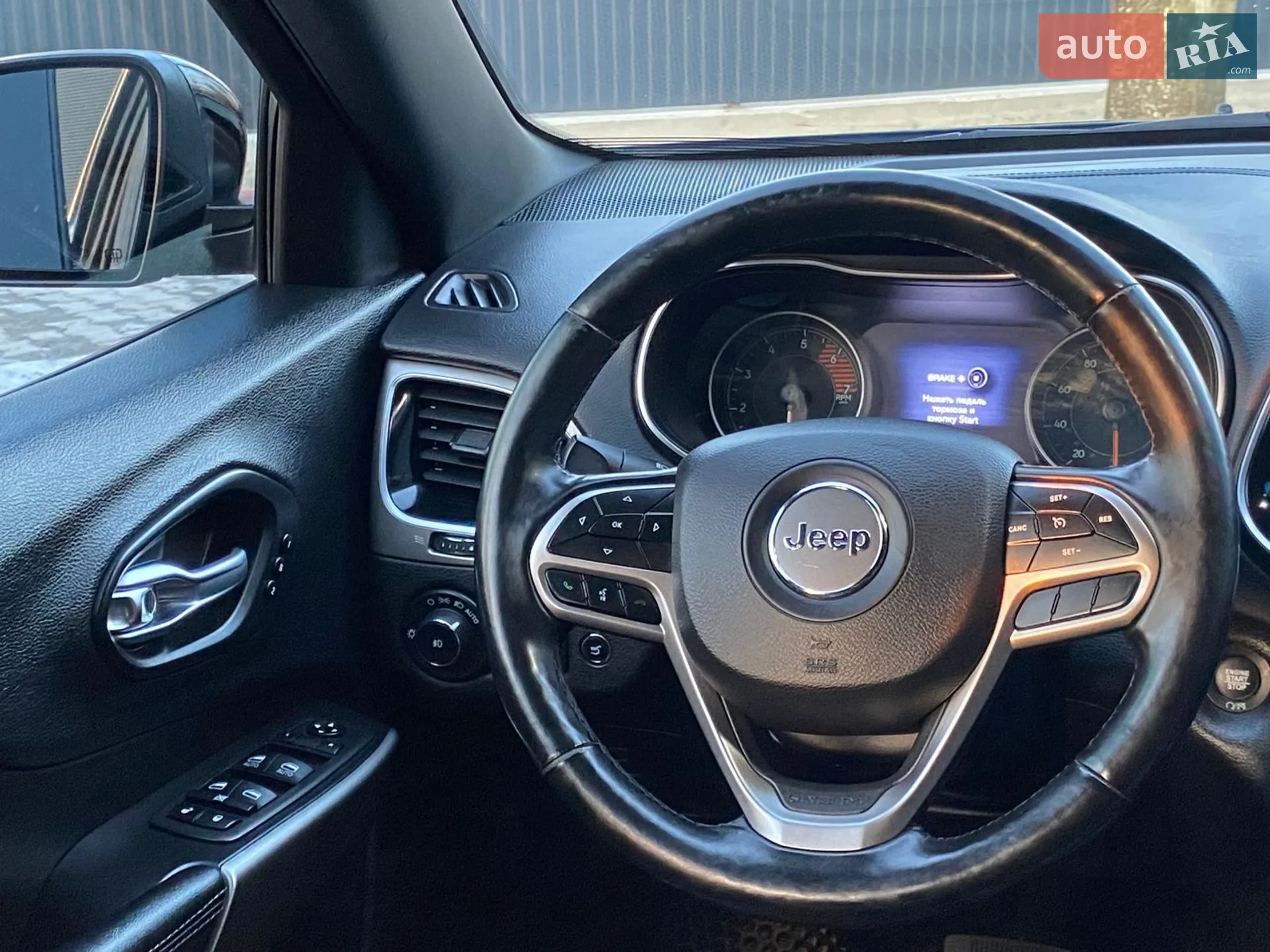 2019 Jeep Cherokee - мініатюра 22
