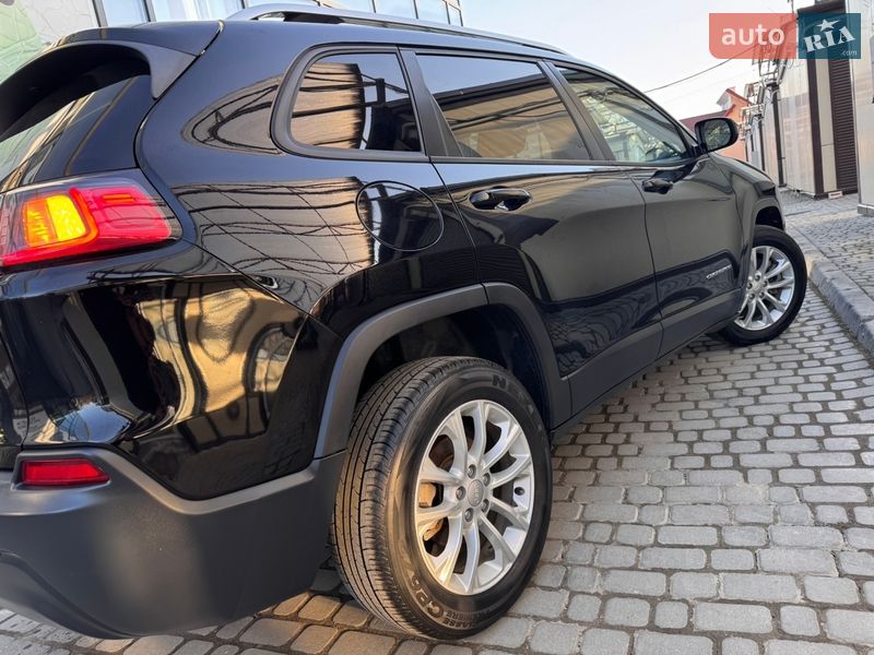 Внедорожник / Кроссовер Jeep Cherokee 2021 в Дрогобыче