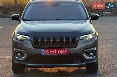 Внедорожник / Кроссовер Jeep Cherokee 2019 в Киеве