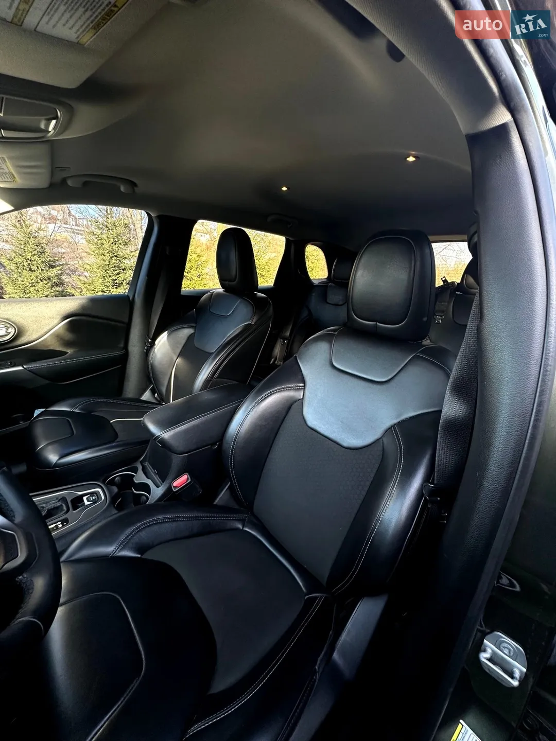 2018 Jeep Cherokee - мініатюра 39