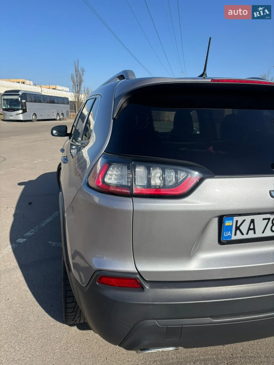 2018 Jeep Cherokee - мініатюра 9
