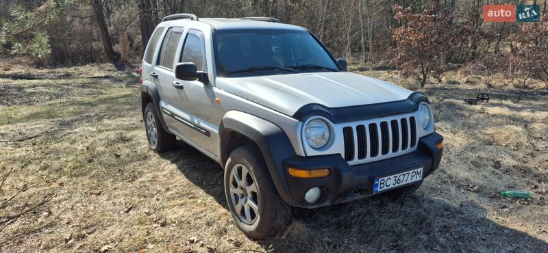 Внедорожник / Кроссовер Jeep Cherokee 2003 в Сокале