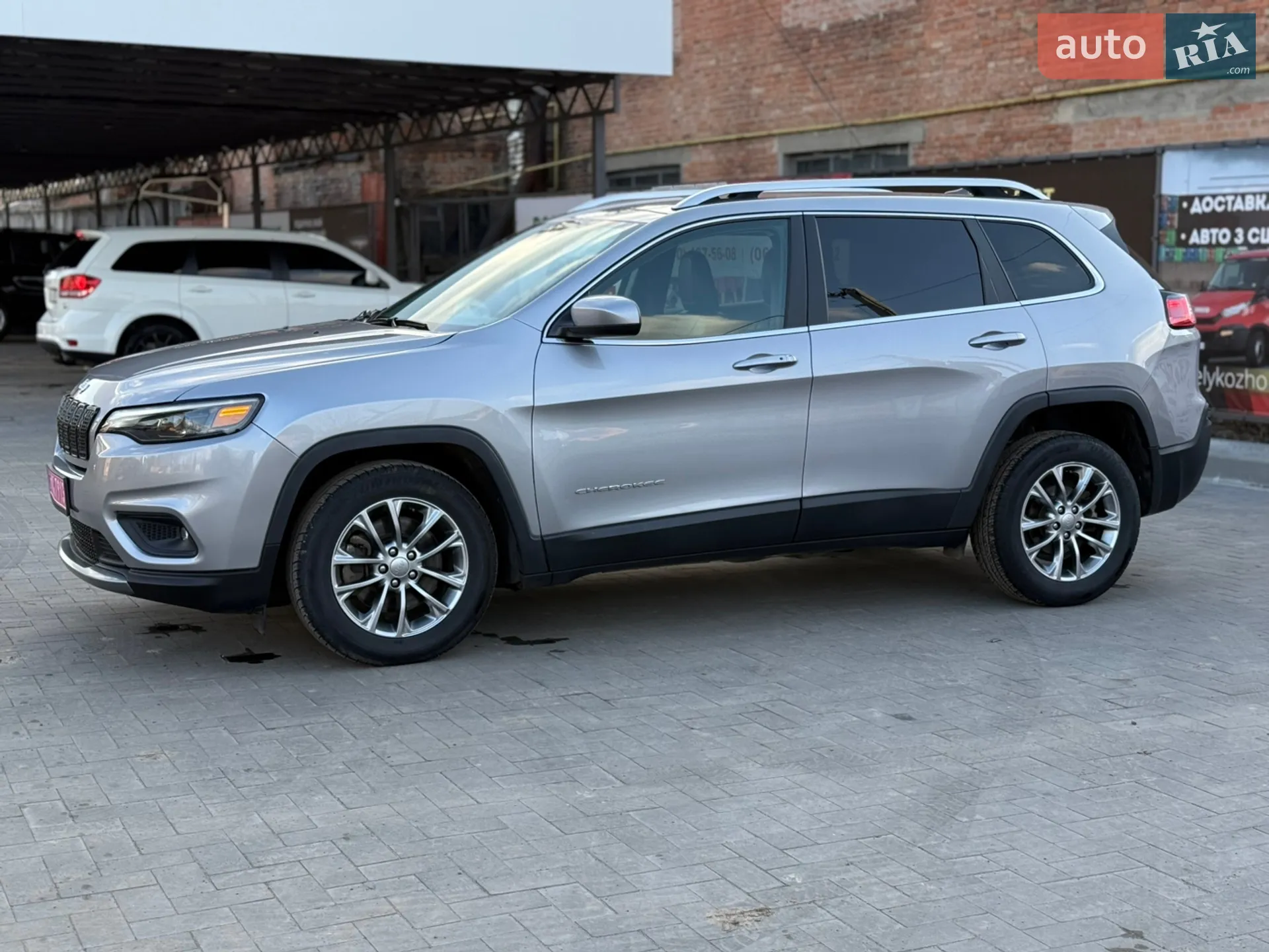 2018 Jeep Cherokee - мініатюра 10