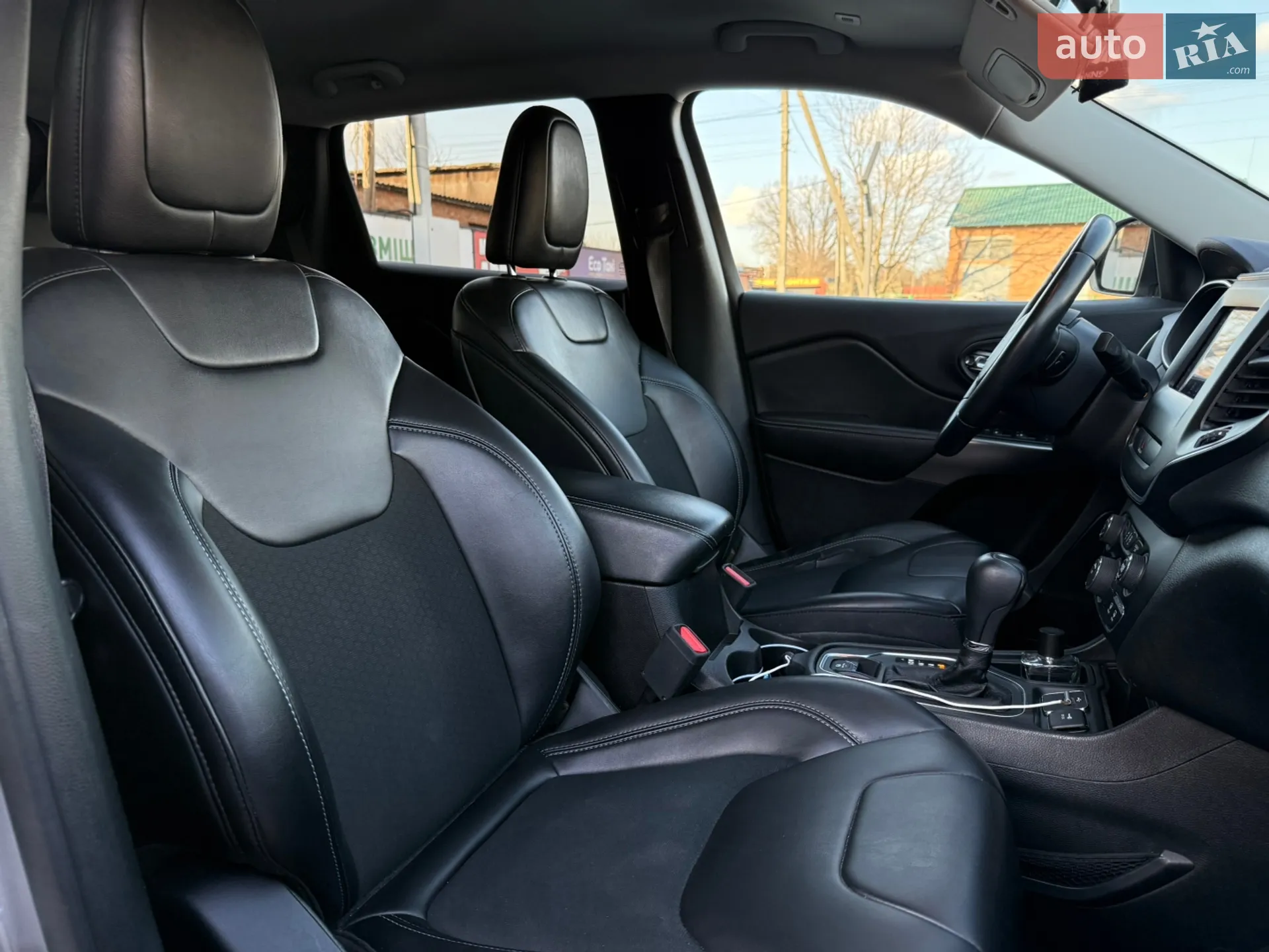 2018 Jeep Cherokee - мініатюра 59