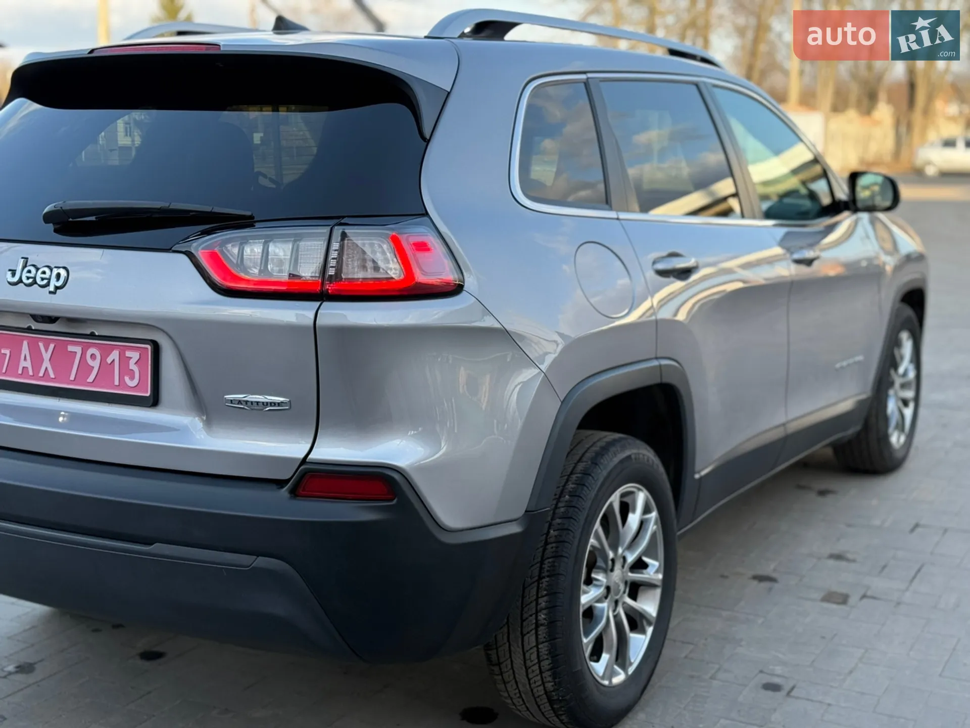 2018 Jeep Cherokee - мініатюра 35