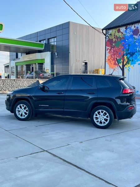 Внедорожник / Кроссовер Jeep Cherokee 2013 в Белой Церкви