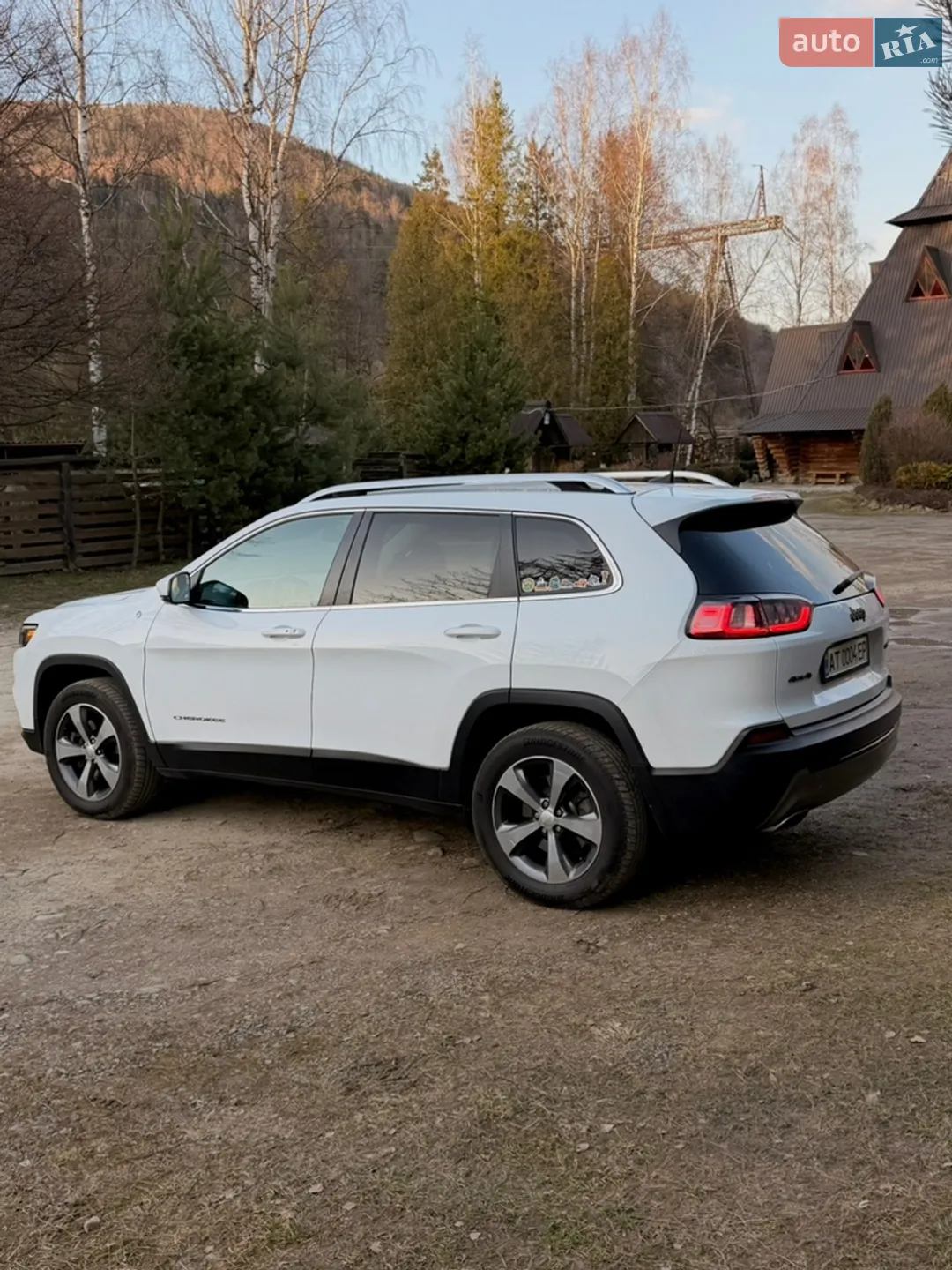 2019 Jeep Cherokee - мініатюра 5