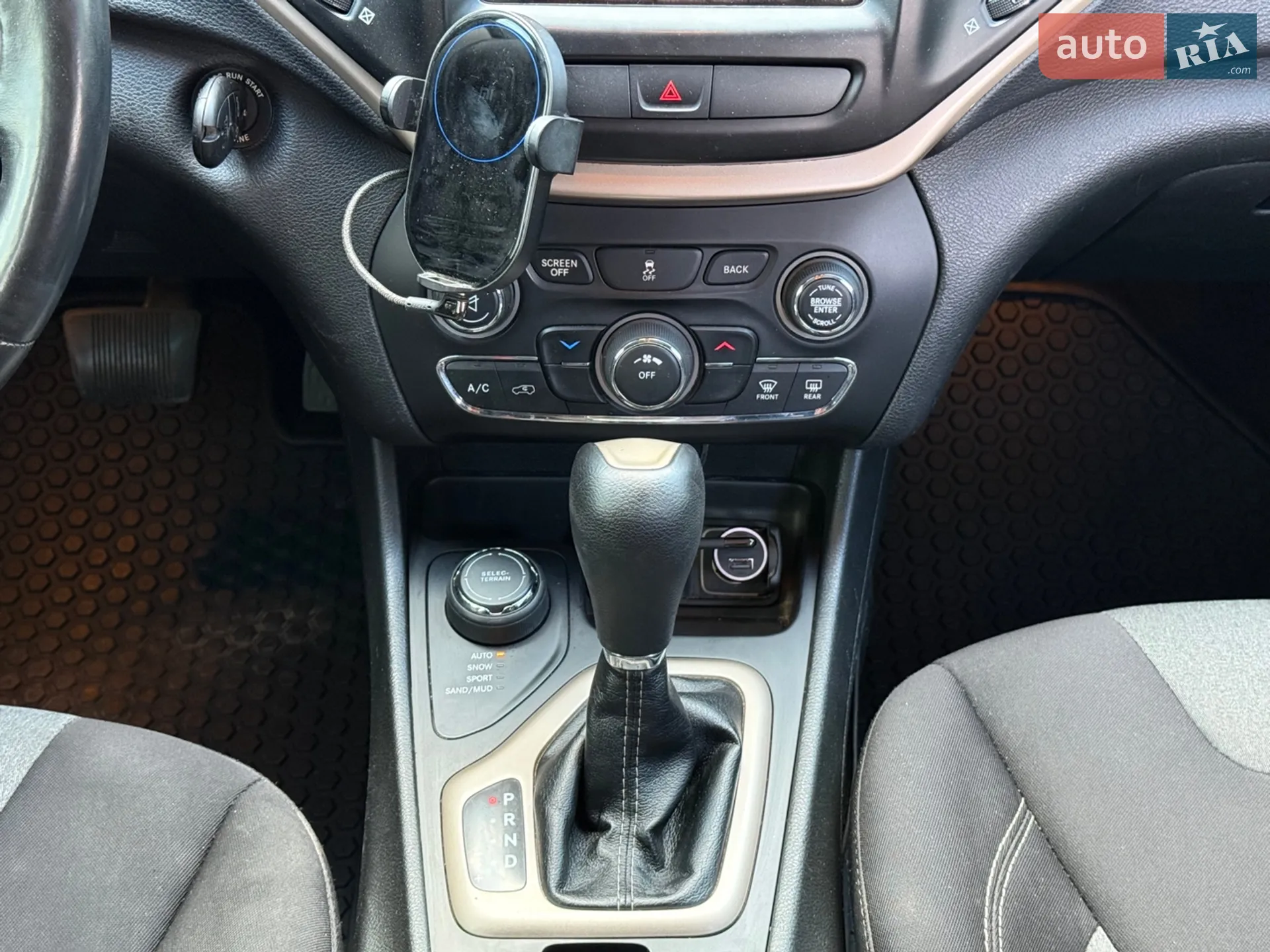 2014 Jeep Cherokee - мініатюра 11