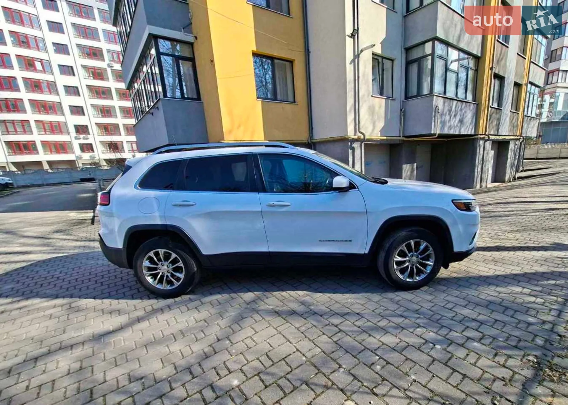 2018 Jeep Cherokee - мініатюра 13