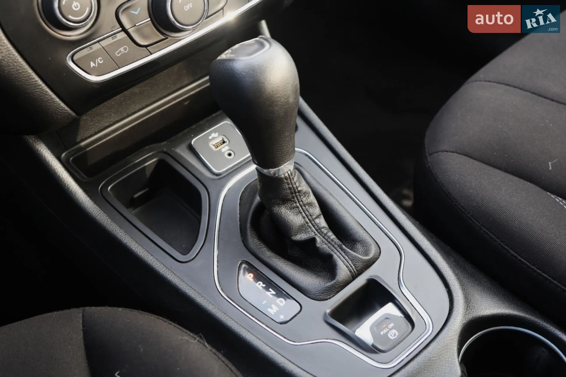2018 Jeep Cherokee - мініатюра 7