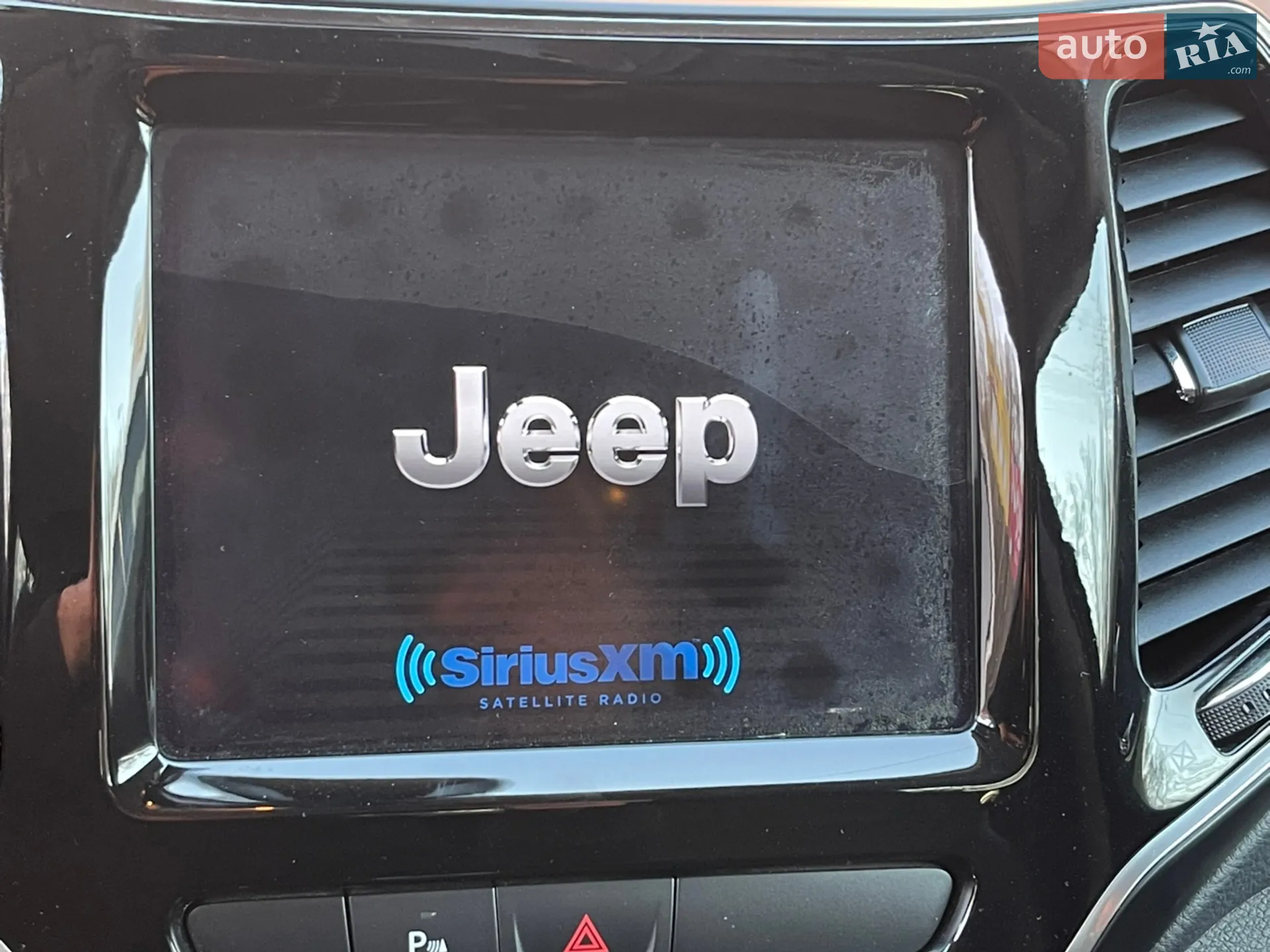 2018 Jeep Cherokee - мініатюра 33