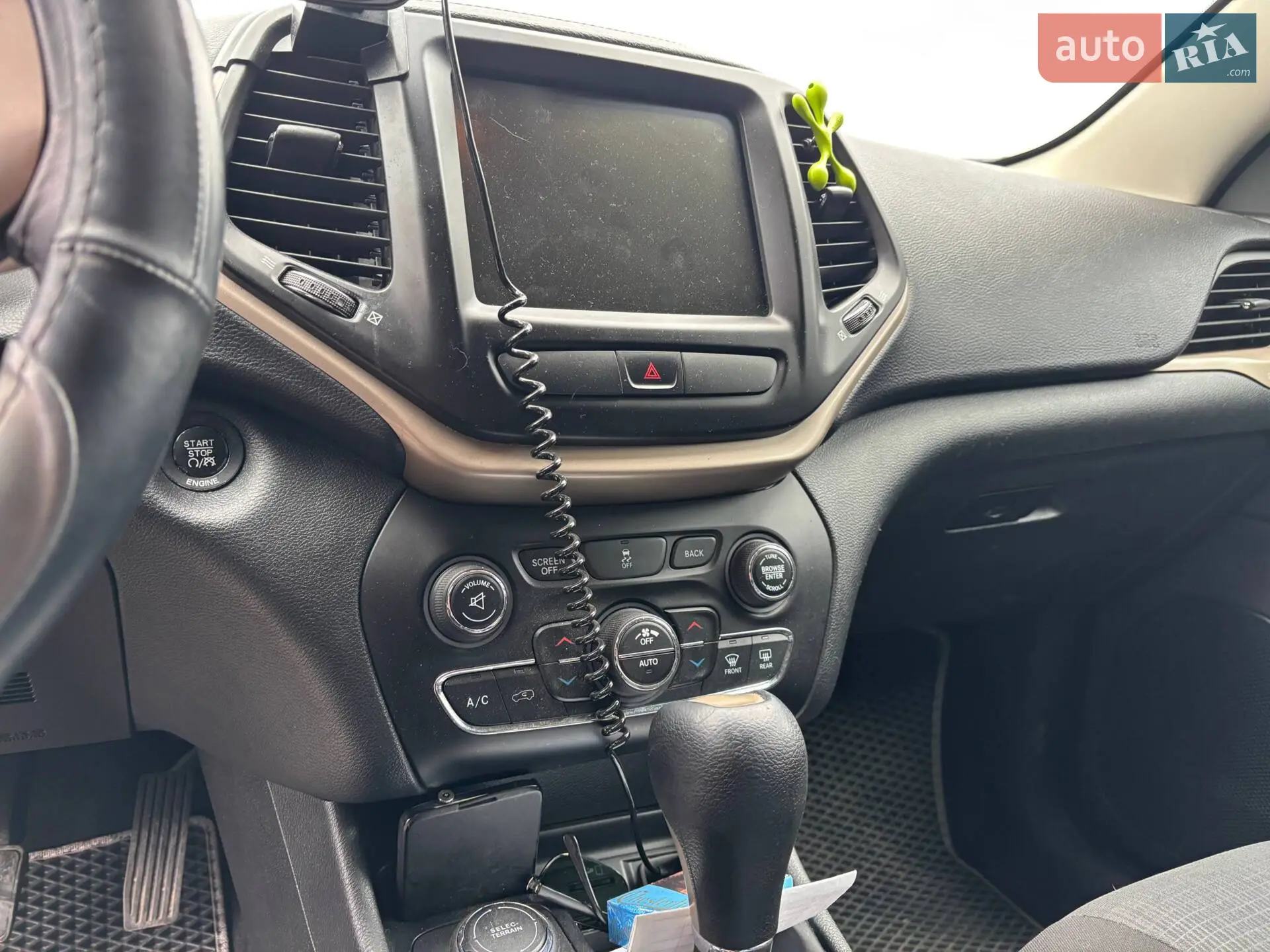 2015 Jeep Cherokee - мініатюра 12