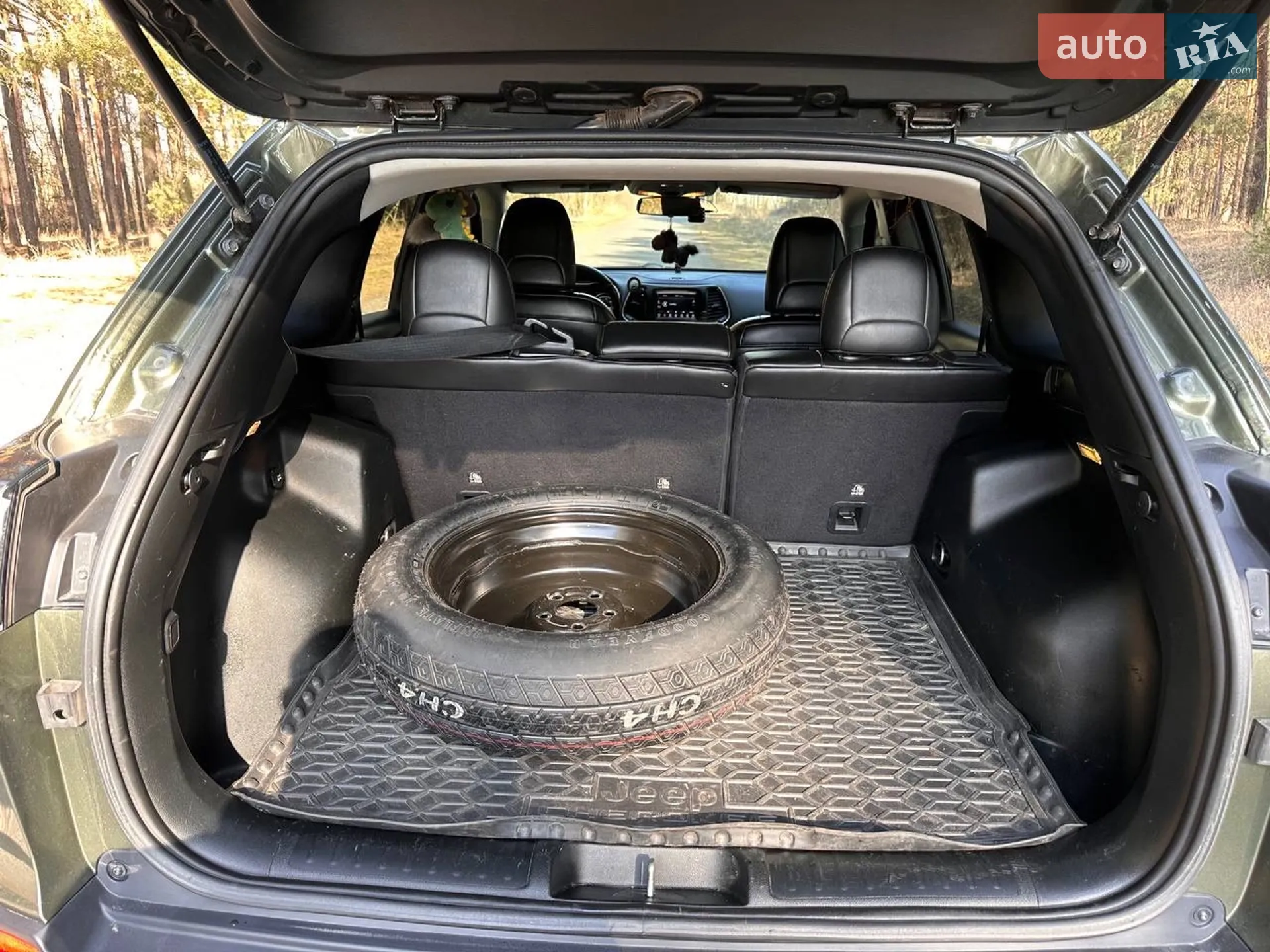 2018 Jeep Cherokee - мініатюра 18