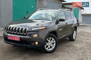 Внедорожник / Кроссовер Jeep Cherokee 2015 в Киеве