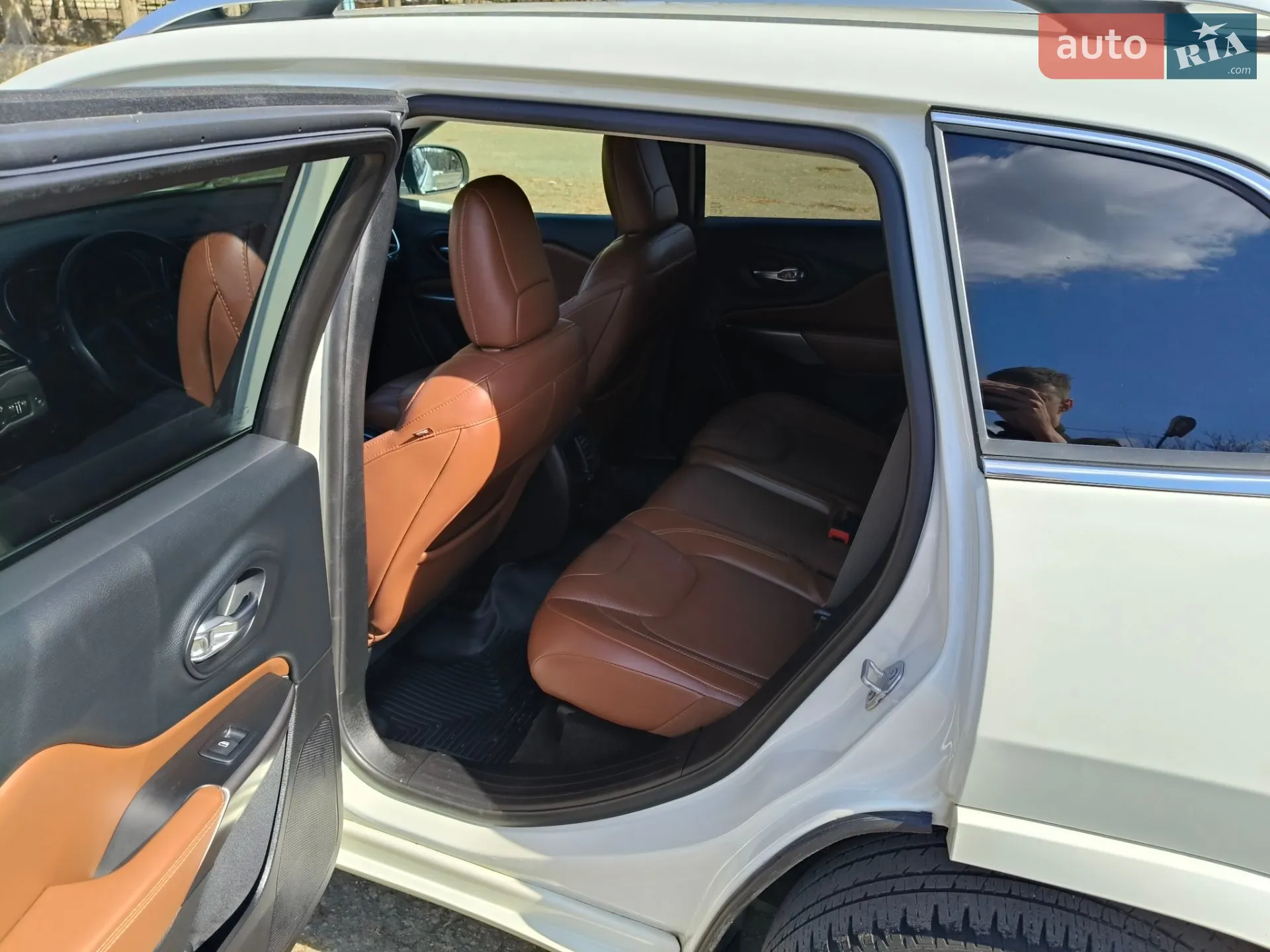 2018 Jeep Cherokee - мініатюра 12