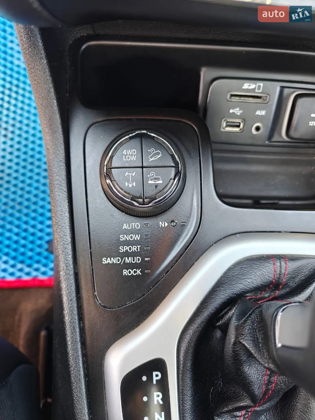 2017 Jeep Cherokee - мініатюра 9