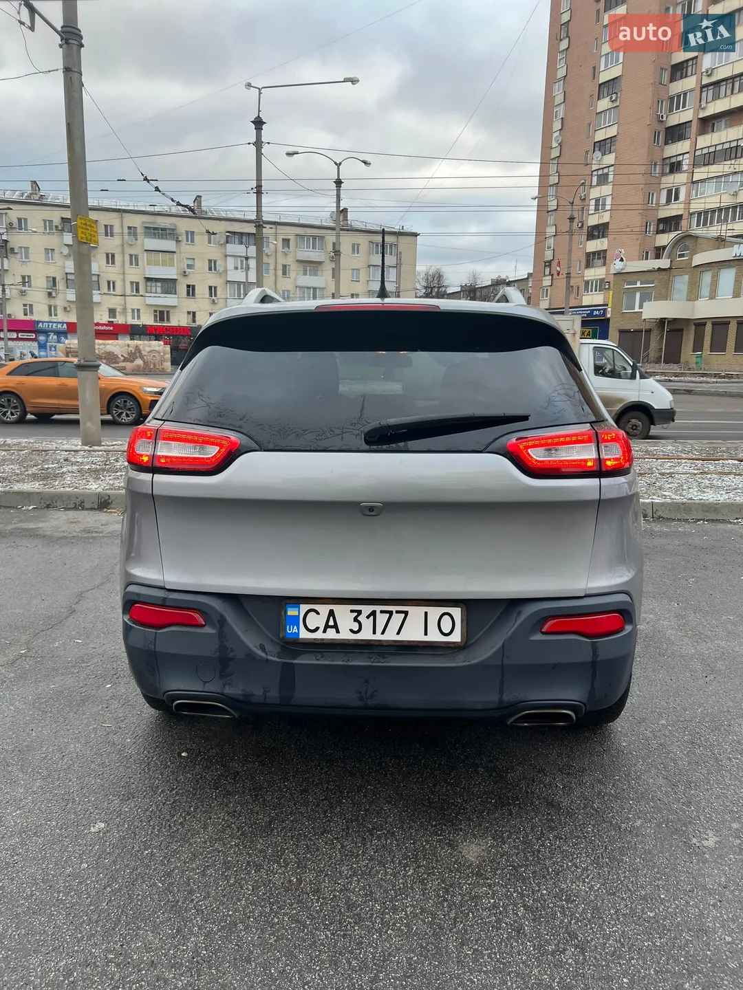 2016 Jeep Cherokee - мініатюра 3