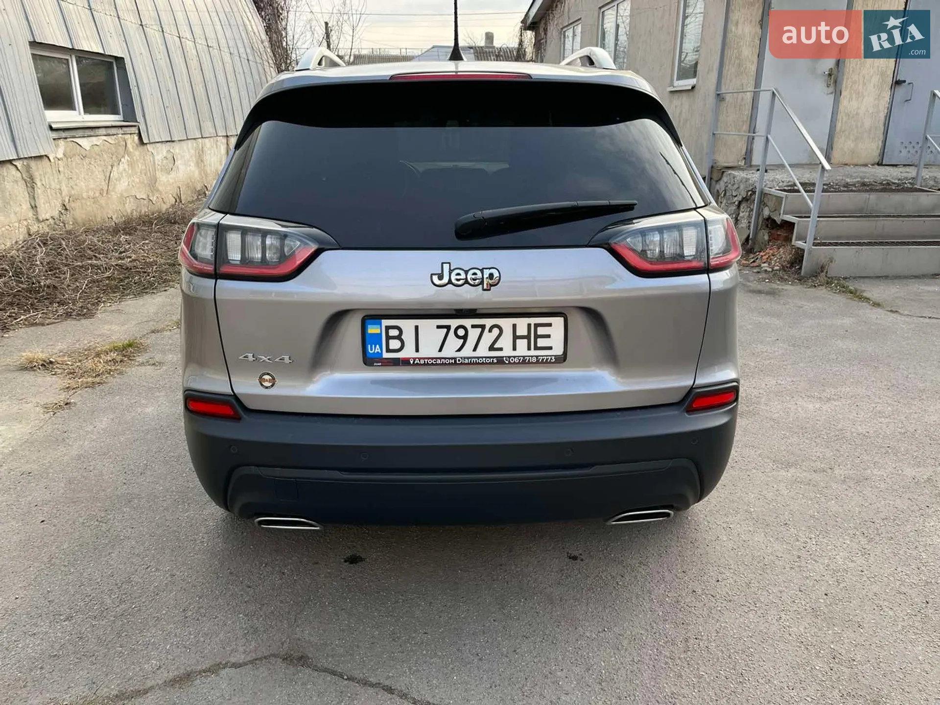 2020 Jeep Cherokee - мініатюра 3