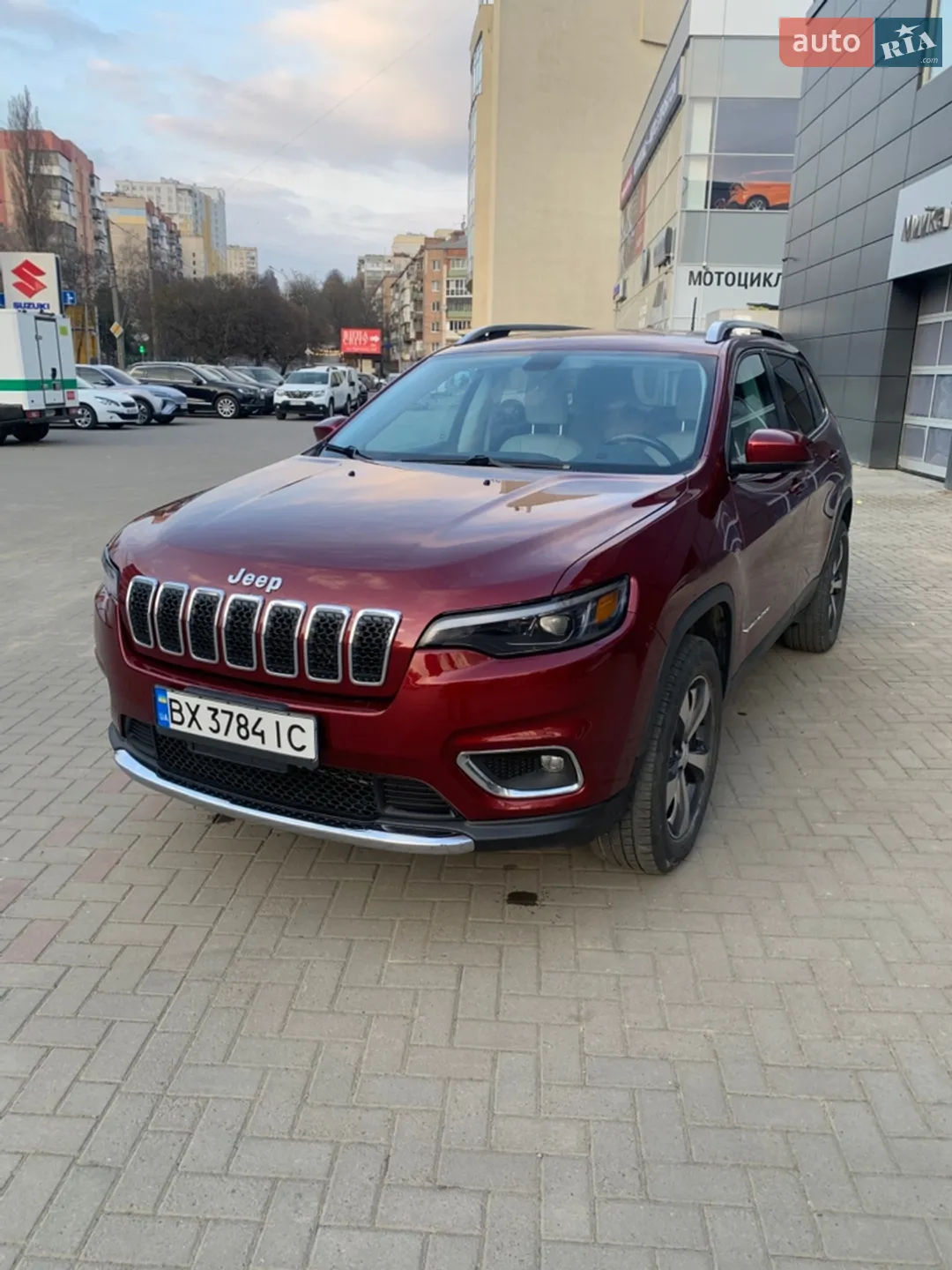 2019 Jeep Cherokee - мініатюра 6
