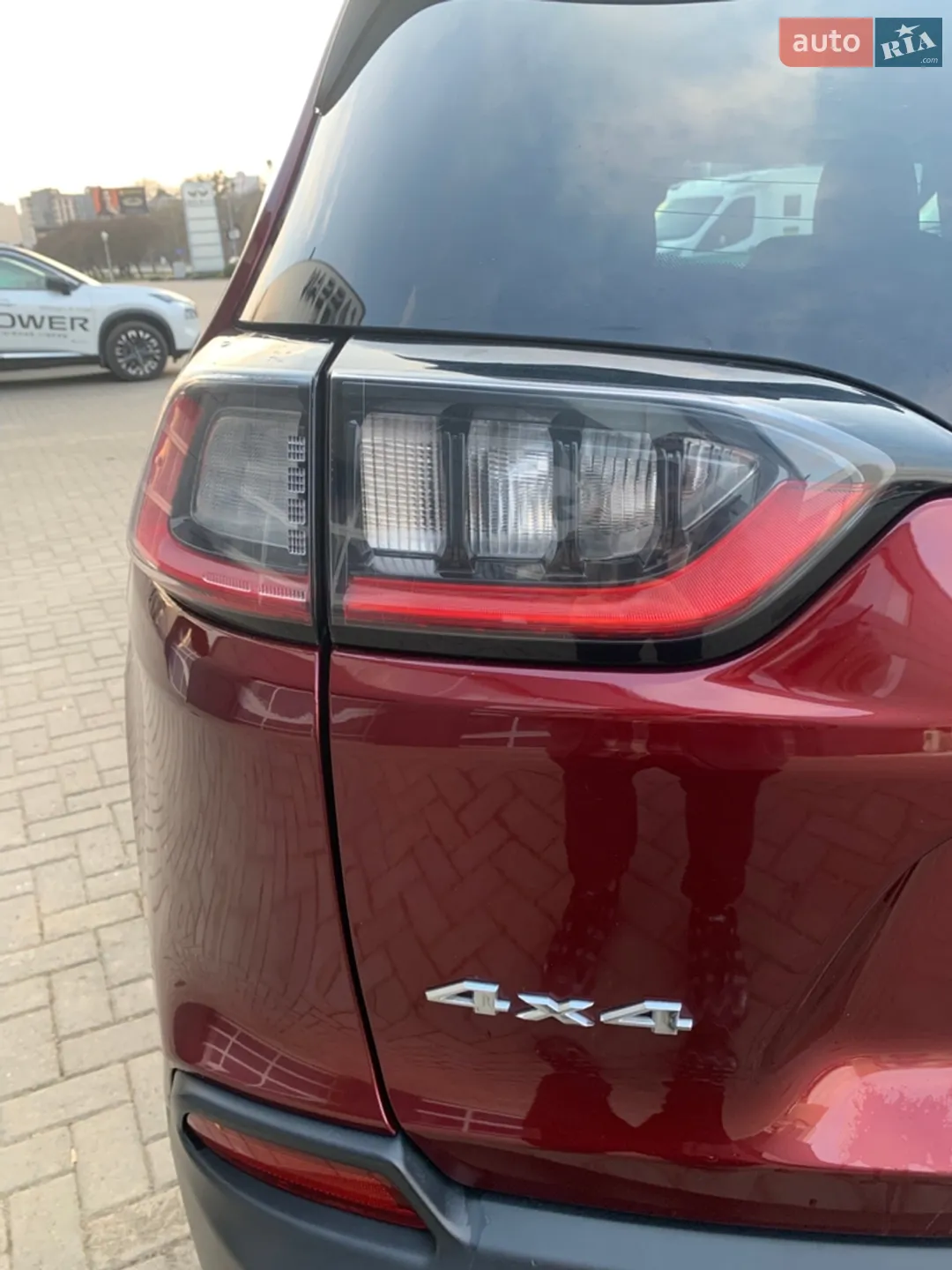 2019 Jeep Cherokee - мініатюра 15