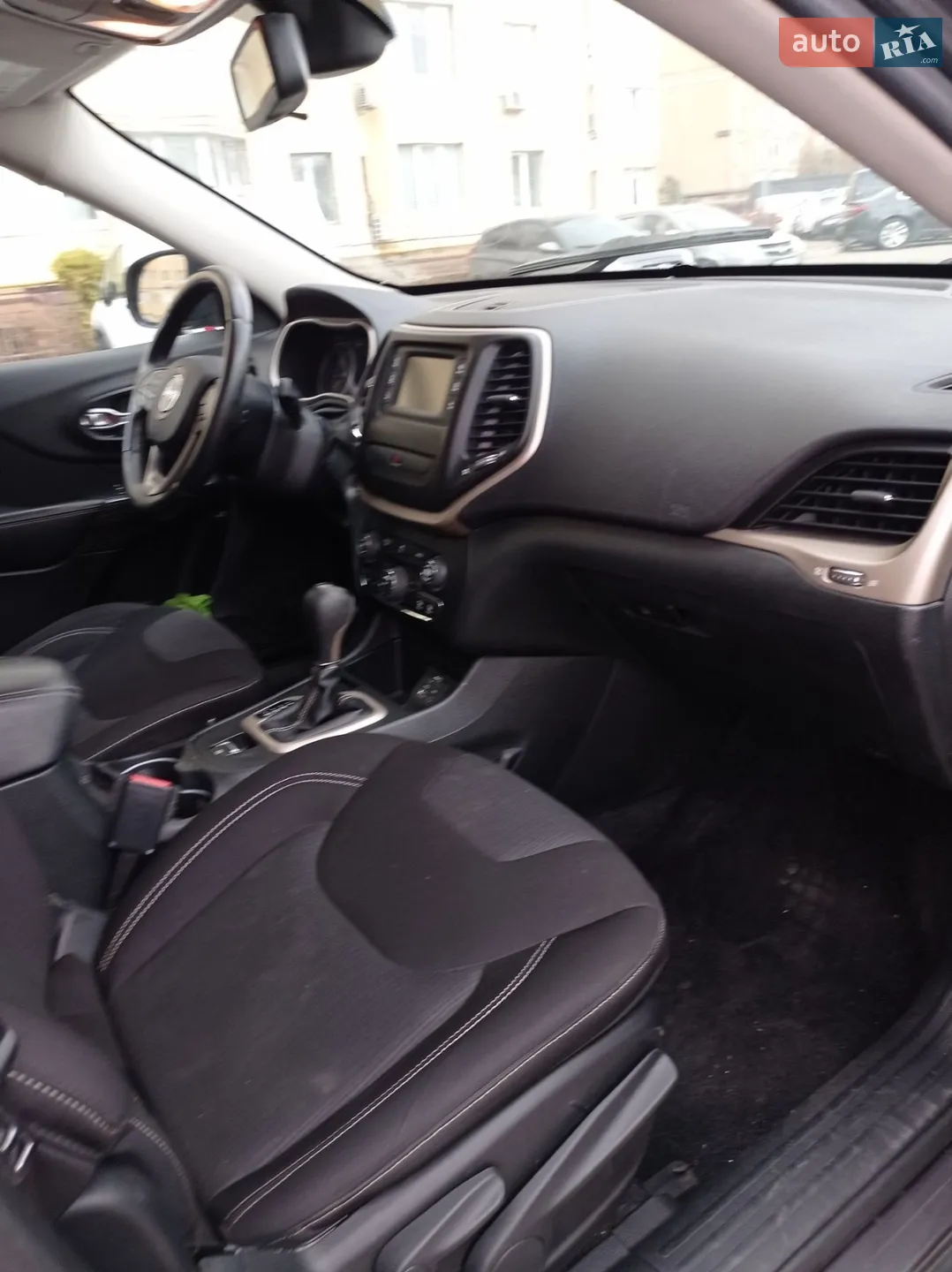 2015 Jeep Cherokee - мініатюра 16