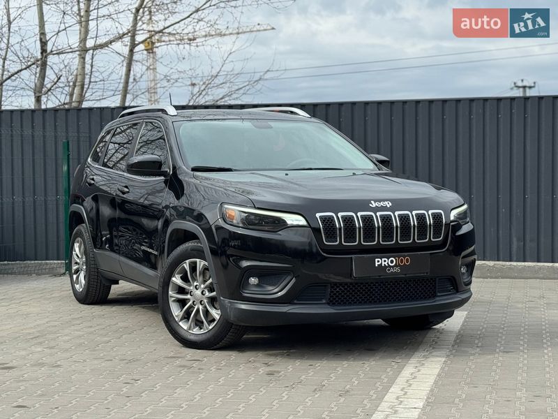 Внедорожник / Кроссовер Jeep Cherokee 2018 в Киеве