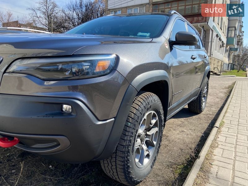 Позашляховик / Кросовер Jeep Cherokee 2021 в Києві