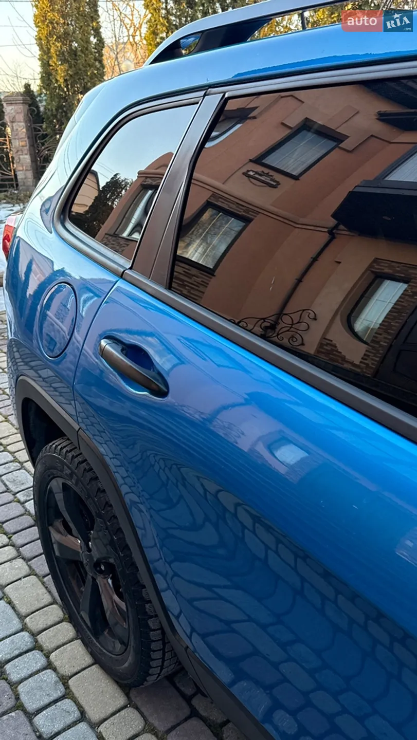 2017 Jeep Cherokee - мініатюра 15