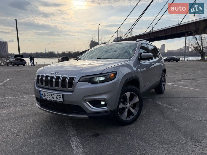 Jeep Cherokee 2019