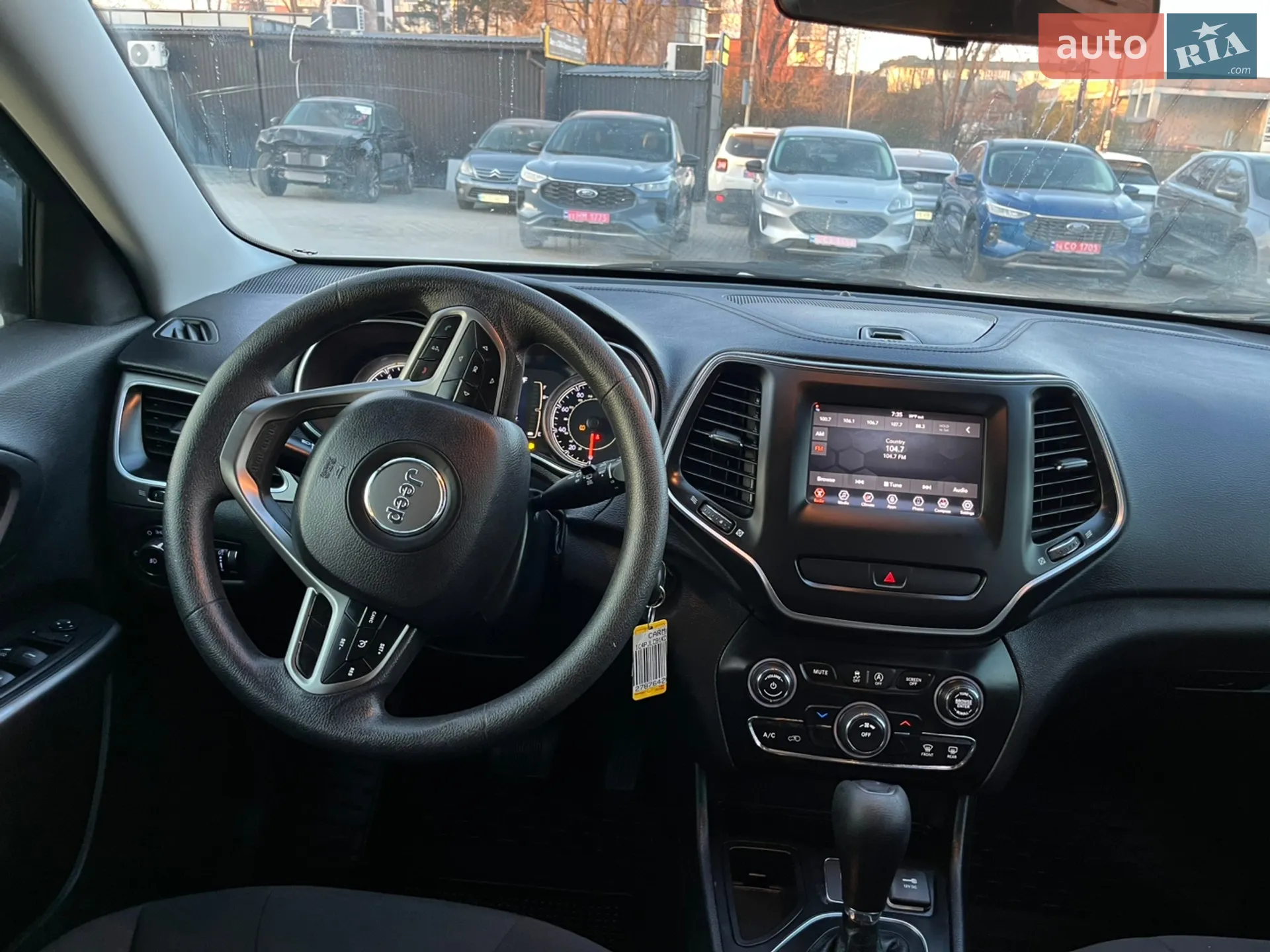 2018 Jeep Cherokee - мініатюра 16