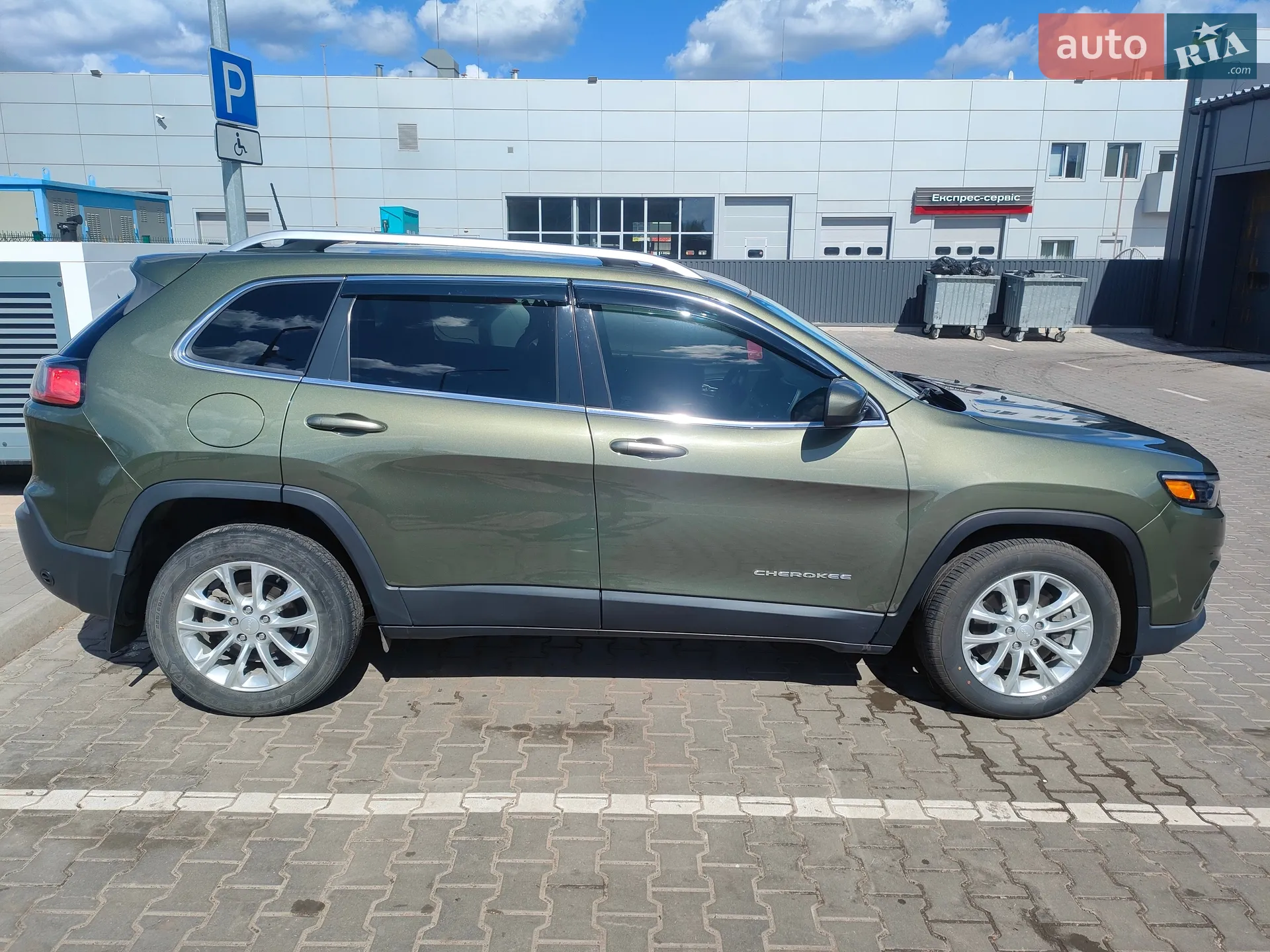 2018 Jeep Cherokee - мініатюра 7
