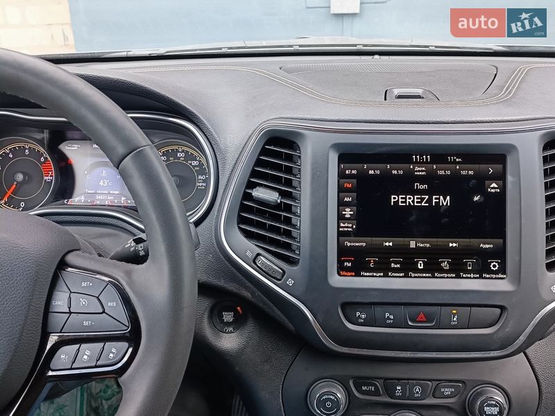 Позашляховик / Кросовер Jeep Cherokee 2022 в Запоріжжі