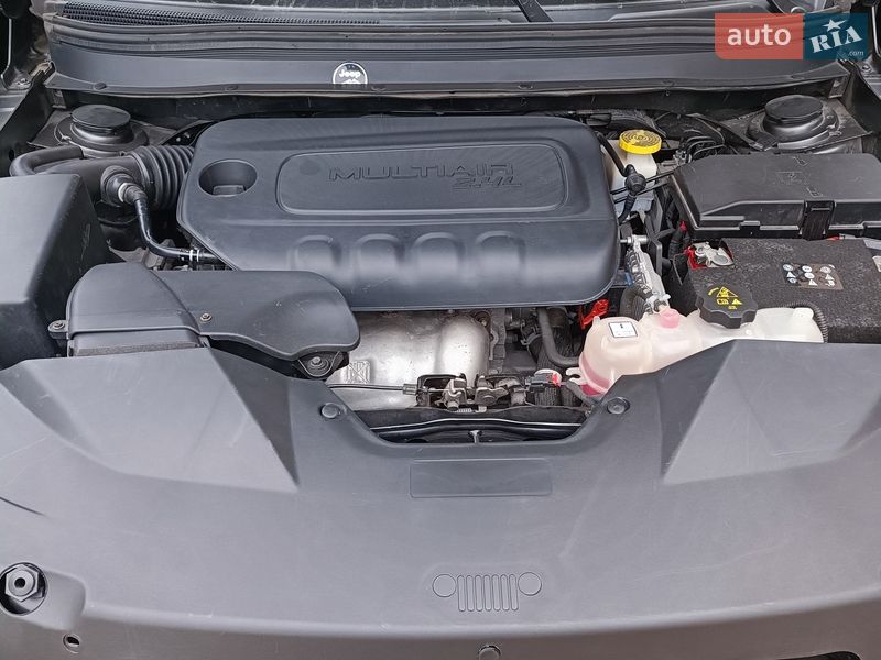 Позашляховик / Кросовер Jeep Cherokee 2022 в Запоріжжі