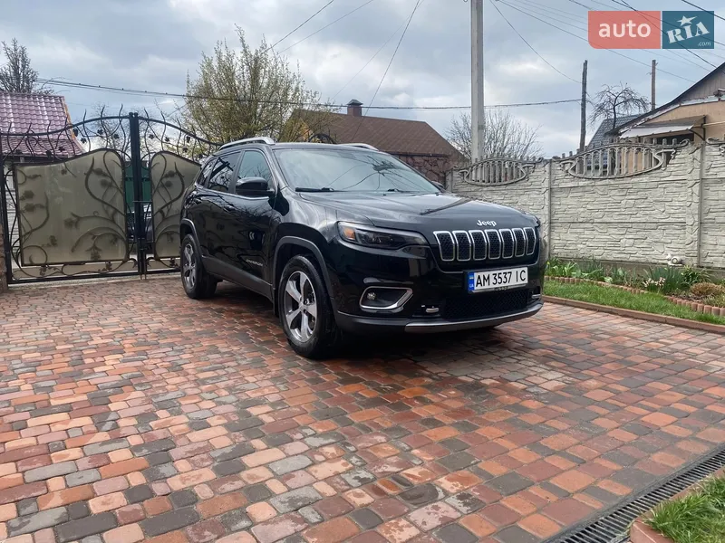 Jeep Cherokee