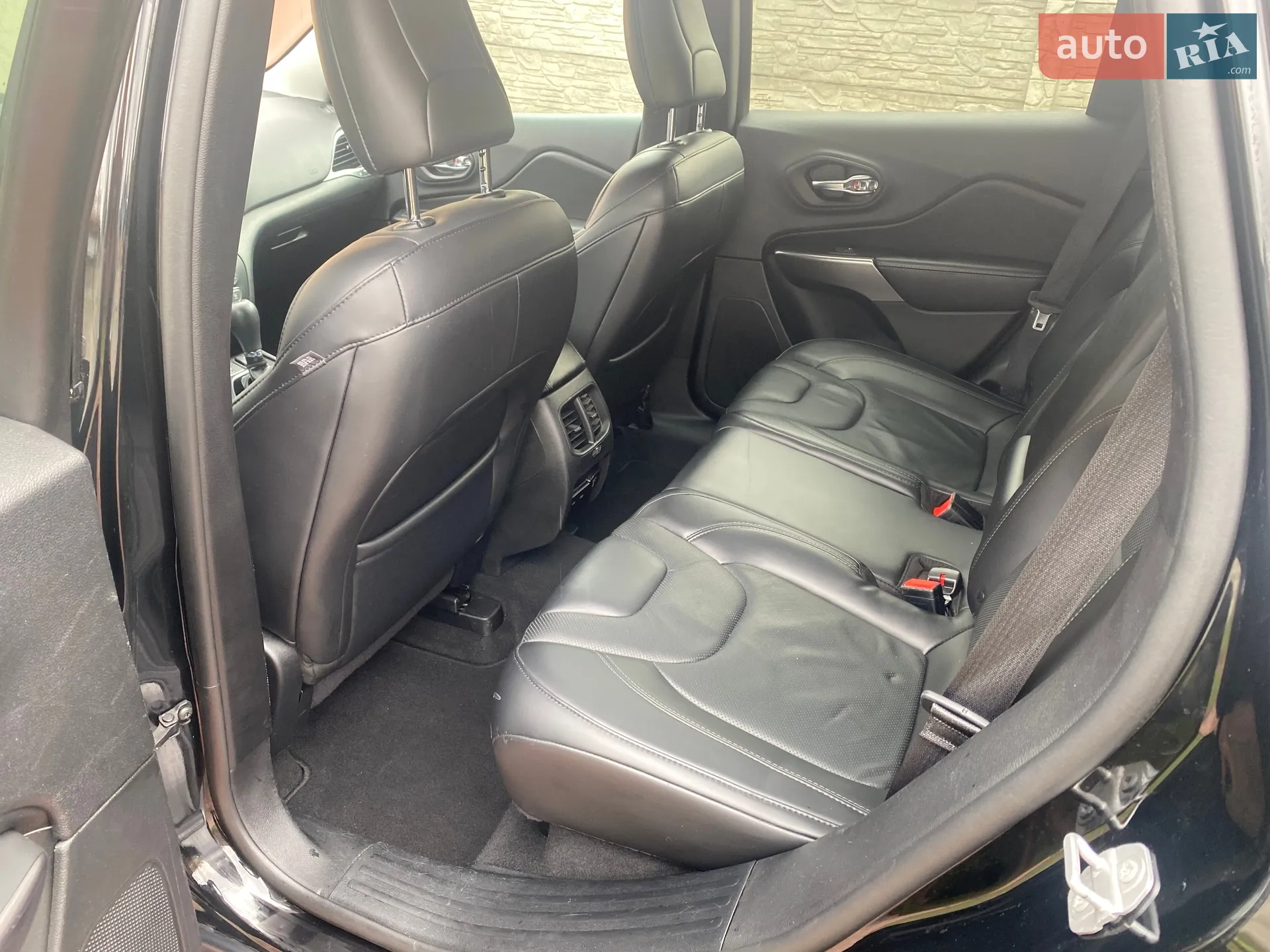 2019 Jeep Cherokee - мініатюра 10